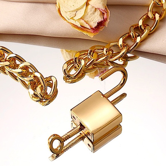 Gold Lock & Key Cuban Chain Link Punk Choker - Picture 11 of 13